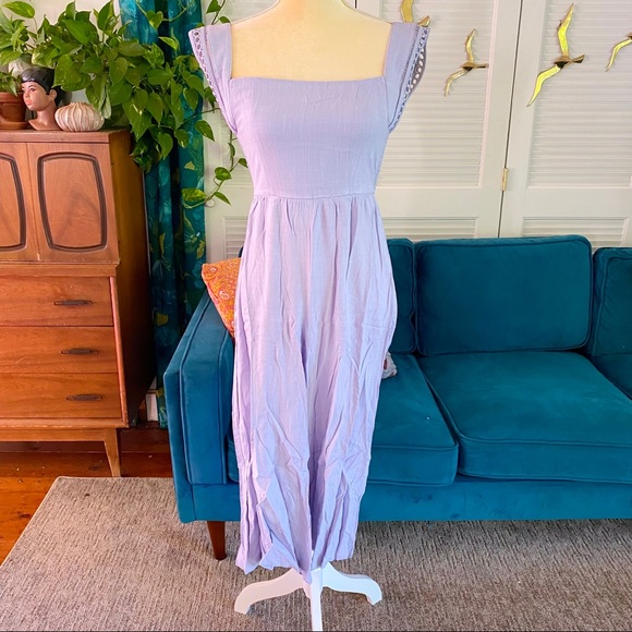 Entro | Layla Solid Smocked Cropped Jumpsuit Crochet Lilac Linen Purple Large - Picture 2 of 13